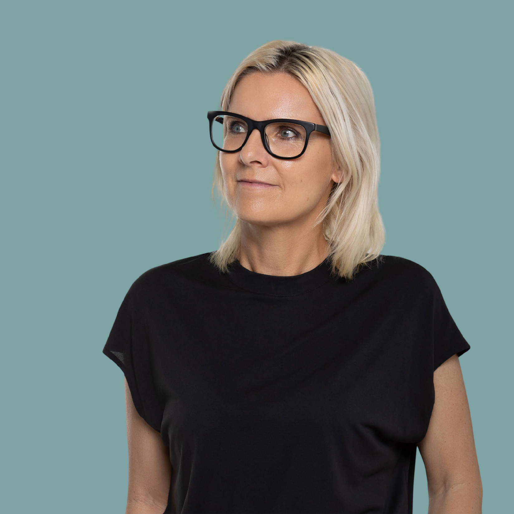 Portrait of Peggy Middelveld, director and founder of Strandhaus